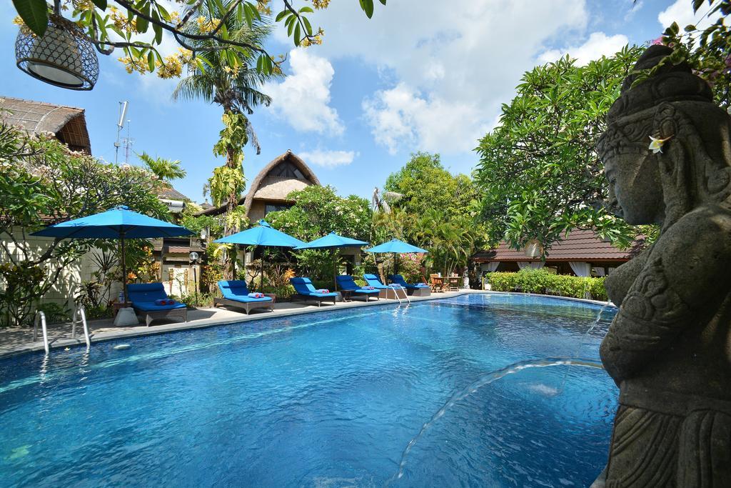 Puri Dewa Bharata Hotel & Villas Legian  Exterior photo