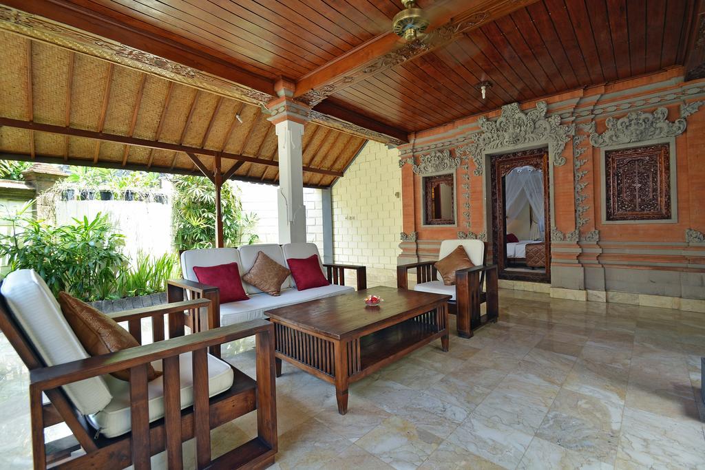Puri Dewa Bharata Hotel & Villas Legian  Exterior photo